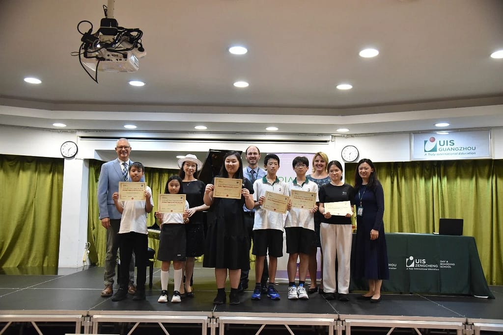 College Counselling Biweekly News (Nov 2023)