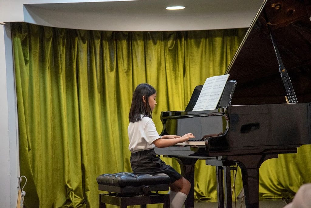 College Counselling Biweekly News (Nov 2023)