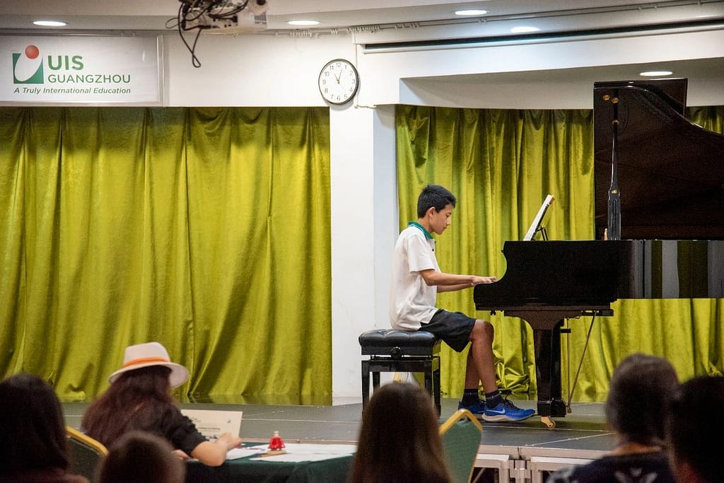 College Counselling Biweekly News (Nov 2023)