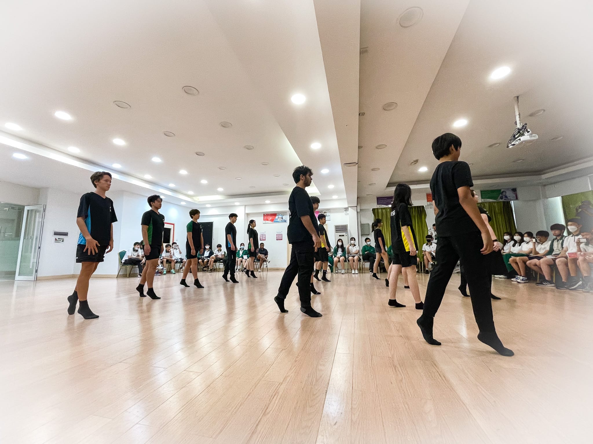 mmexport1662609597459