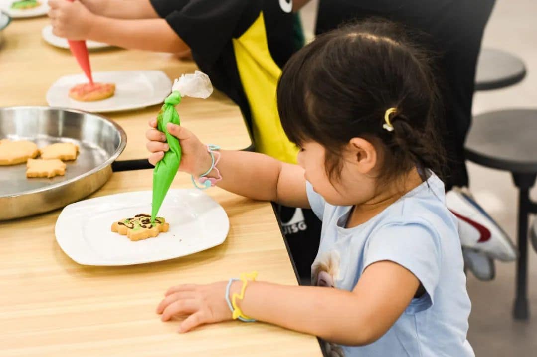 Autumn Fun Time in the Canteen (Nov 2023)